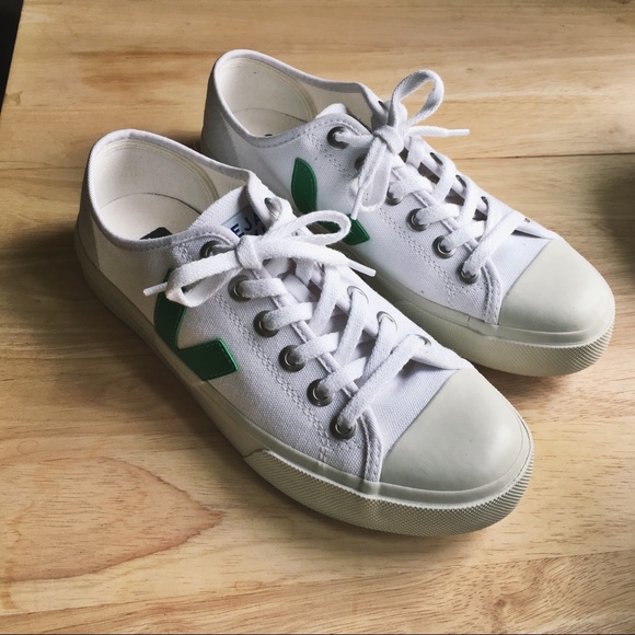 ✖️VEJA WATA Canvas Sneakers✖️ - Picture 2 of 8